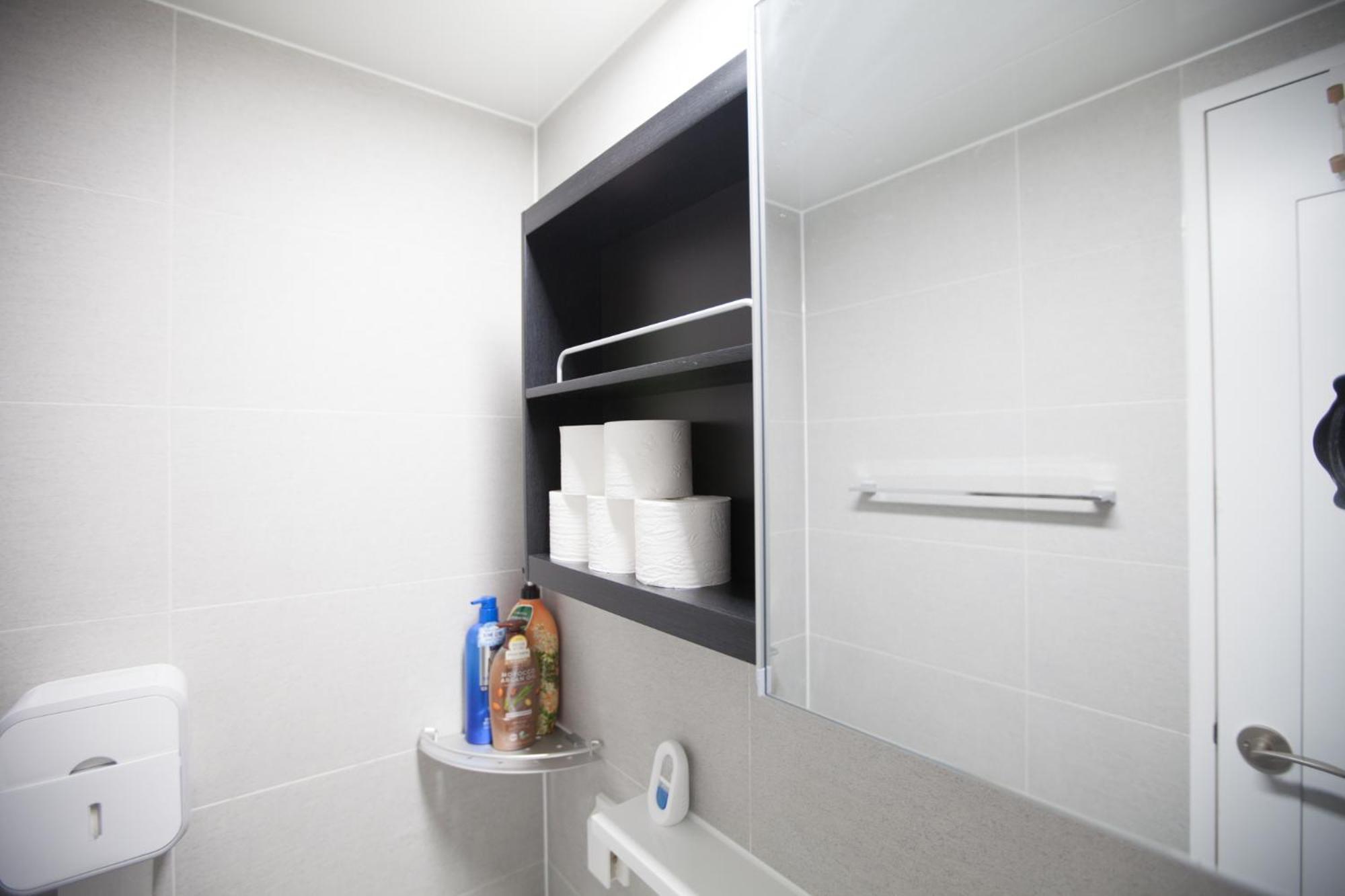 Apartment Station Joey N Ray House Seoul